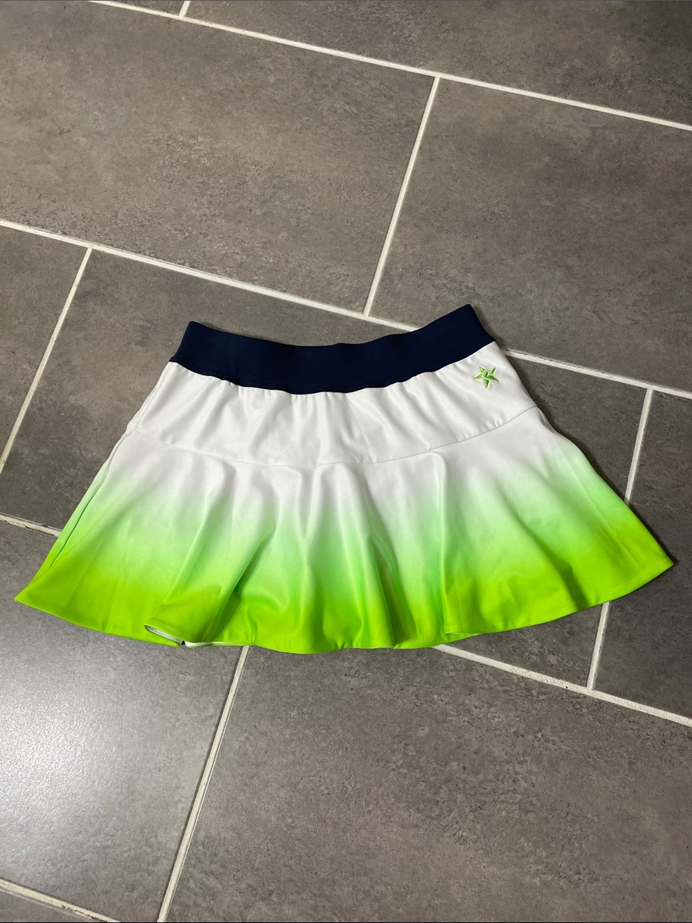 Rebel Athletic Skirt/Skort size Small
